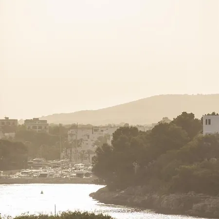Marina View Porto Cari 24 * Сантаньи